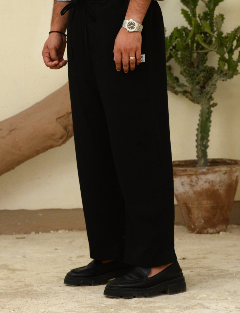 Black Straight-fit Trouser